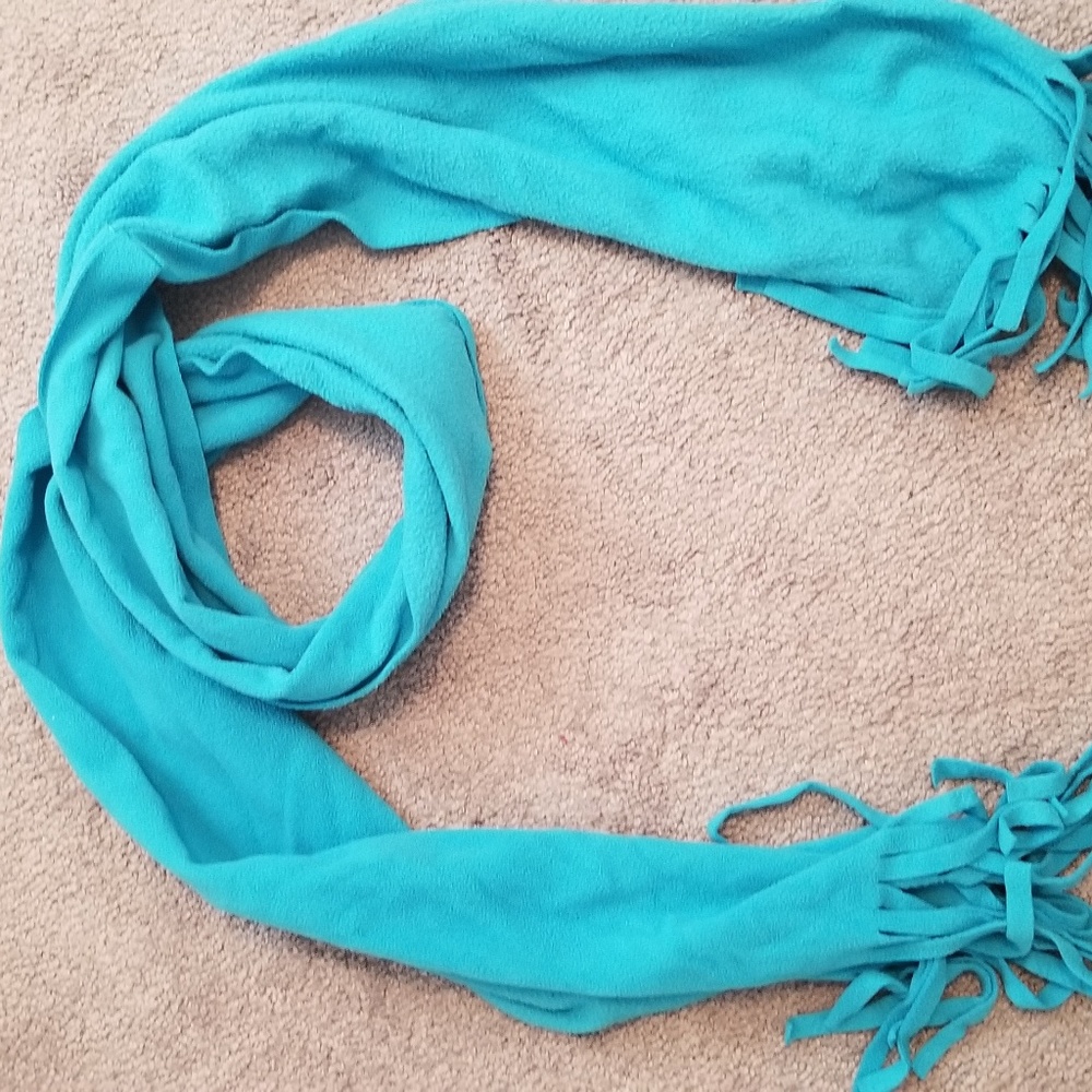Blue scarf